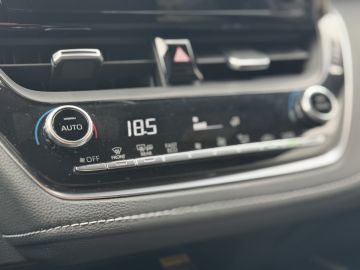 Toyota Corolla Touring Sports